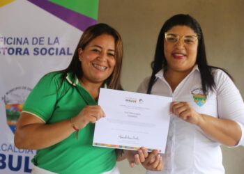 Más de 100 emprendedoras en Dibulla se formaron en Educación Financiera