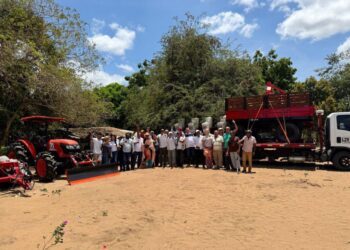 Agencia de Desarrollo Rural entregó maquinaria agrícola a asociación de productores de Maicao