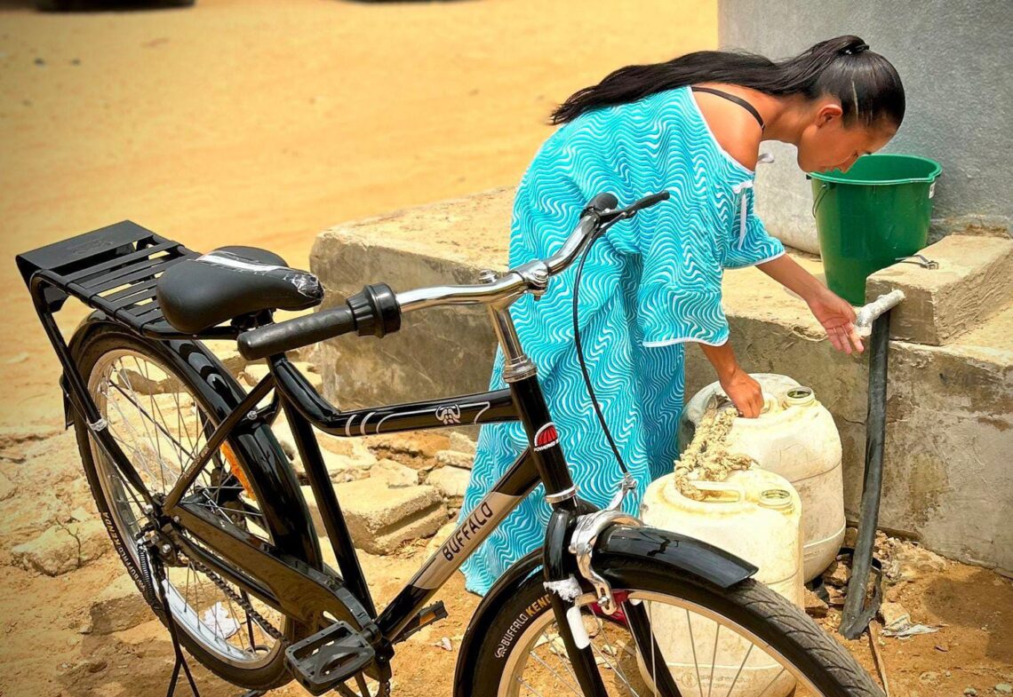 Bicicletas para un mañana mejor: comunidades Wayúu fortalecen su acceso a educación y agua limpia