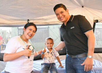 Realizan exitosa jornada integral de salud en Barrancas: más de 700 personas fueron atendidas