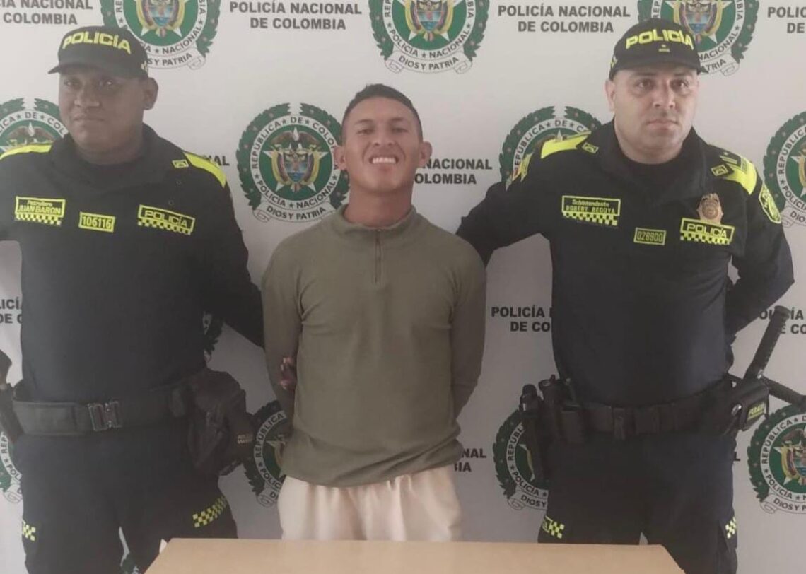 “Feliz de la vida” fue capturado un sujeto que era buscado por hurto en Riohacha