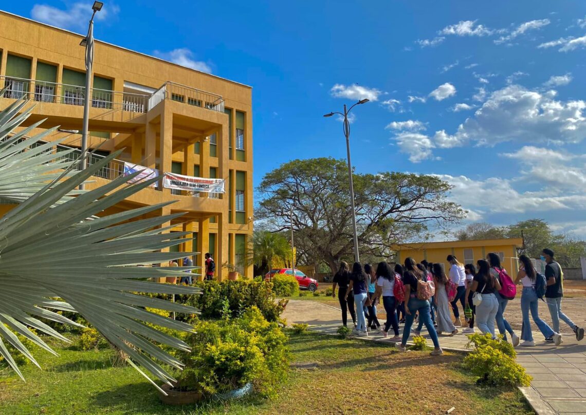 Dos sedes de Uniguajira reciben concepto favorable del MEN frente a sus condiciones de calidad