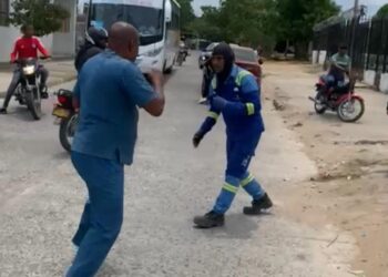 En Riohacha, usuario de Air-e no se dejó cortar el servicio de energía y se fue a los golpes con el operario