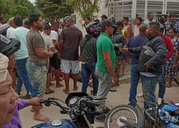 Balacera en la Comuna 10 de Riohacha dejó un mototaxista muerto y un albañil herido