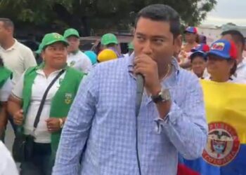 “Pagamos o comemos”: alcalde de Maicao en protesta contra la empresa Air-e