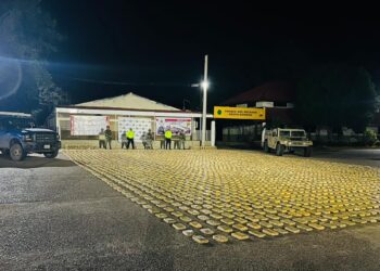 Duro golpe al narcotráfico en La Guajira: Ejército Nacional incautó dos toneladas de marihuana en Barrancas