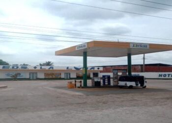 Detectan conexión ilegal de energía en estación de servicio y hotel La Luna en Maicao