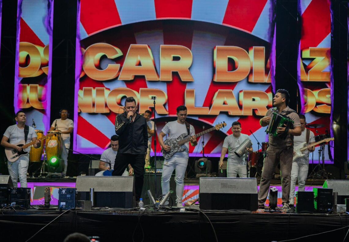 Oscar Díaz hizo historia en el Festival Francisco el Hombre 2024: se llevó todos los premios