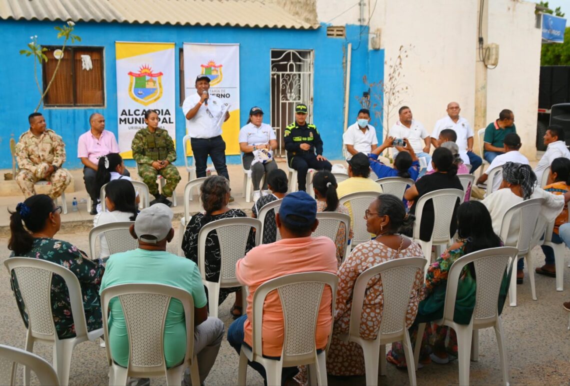 Secretaría de Gobierno de Uribia promueve encuentros comunitarios en los barrios del municipio
