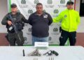 Con dos armas de fuego fue capturado alias ‘El Tío’ en el sector de La Pista en Maicao