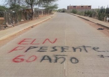 Alerta en La Guajira por aparición de grafitis y banderas alusivas al ELN