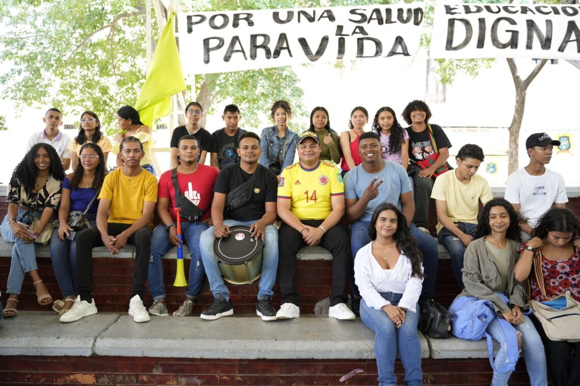 Alcalde Genaro Redondo escuchó a los jóvenes de Riohacha en la primera Asamblea de Juventudes