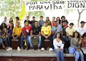 Alcalde Genaro Redondo escuchó a los jóvenes de Riohacha en la primera Asamblea de Juventudes
