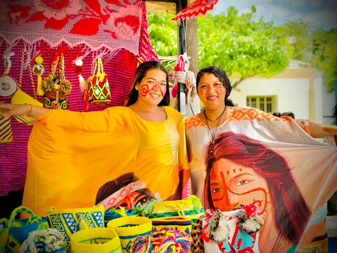 Exitosa feria artesanal para fortalecer la economía y la cultura wayuu en Manaure