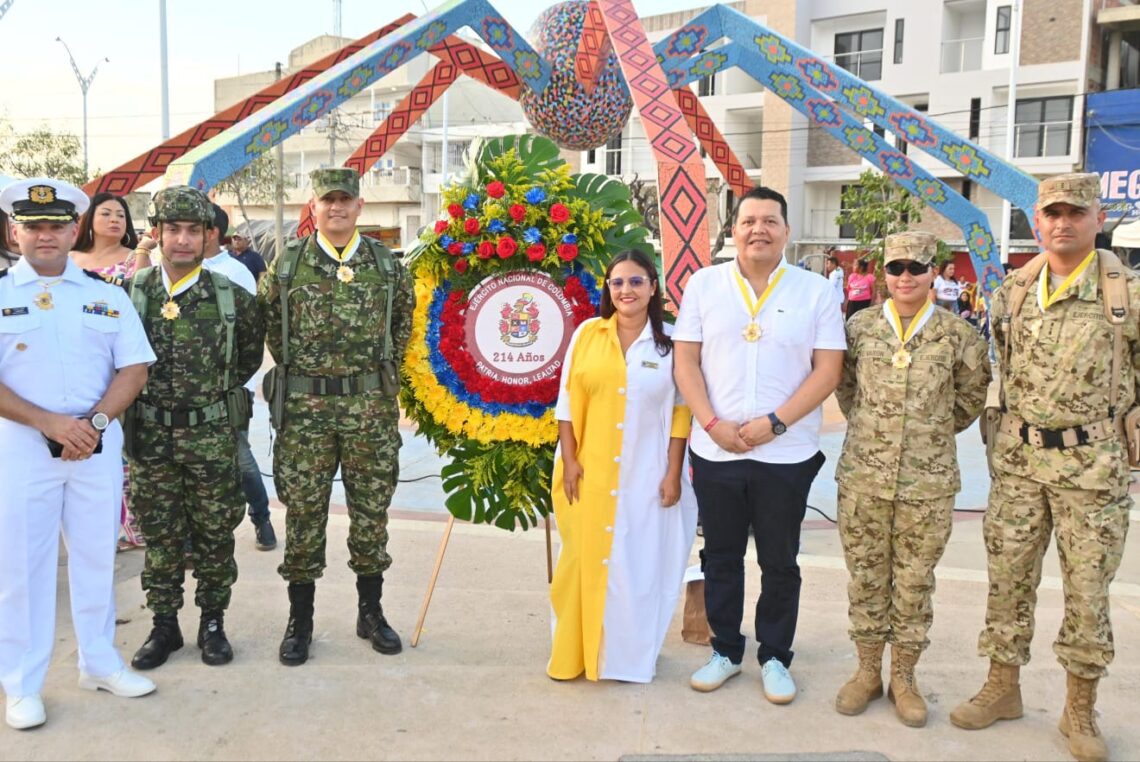 Uribia conmemoró la Batalla de Boyacá con reconocimientos a las fuerzas militares del municipio