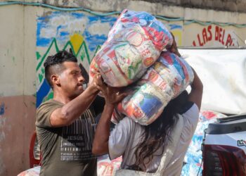 Uribia conmemoró la Batalla de Boyacá con reconocimientos a las fuerzas militares del municipio