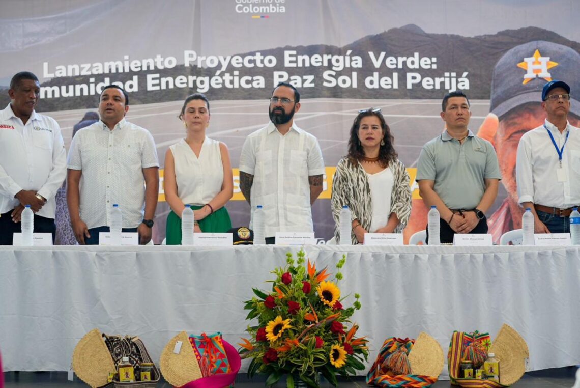 Oficializan la construcción de la primera planta solar para firmantes de paz en La Guajira