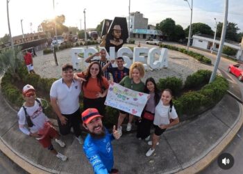 ¡Corre Cris Corre ya está en La Guajira! – el atleta que corrió 1.050 kilómetros para construir parques infantiles