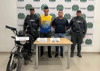 Capturan en flagrancia a ‘El Flaco’ y el ‘Gordo culón’, dos presuntos extorsionistas en Riohacha