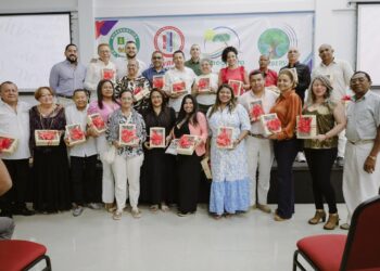 Unos 15 pumas transitan el corredor biológico Wϋin-Manna en La Guajira