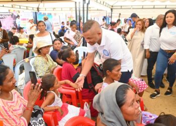 Para atender las necesidades de la población, Alcaldía de Uribia comenzó la estrategia ‘Progreso al Barrio’