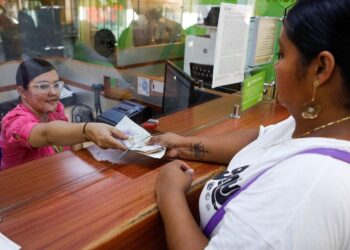 Sector de hidrocarburos en La Guajira reconoce gestión de la senadora Martha Peralta a favor del gremio