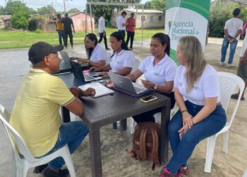 Agencia Nacional de Tierras llevó su oferta institucional a población campesina de Tigreras, zona rural de Riohacha
