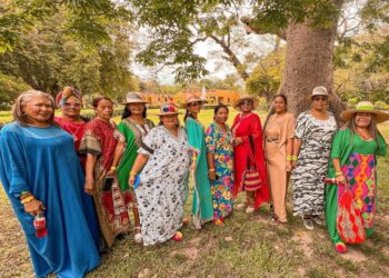 Cayó millonario cargamento de cocaína y marihuana en aguas de La Guajira: hay tres capturados
