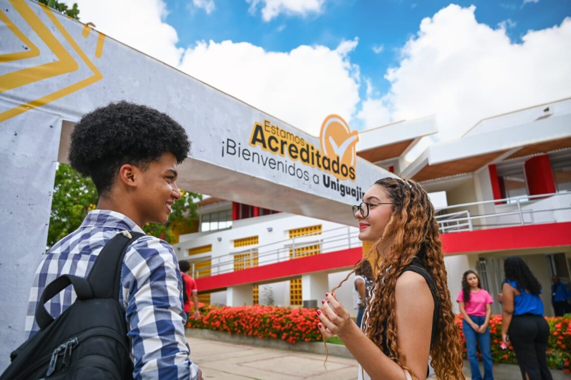 Uniguajira cuenta con 22 nuevos docentes de planta y avanza en la entrega de 200 plazas por méritos